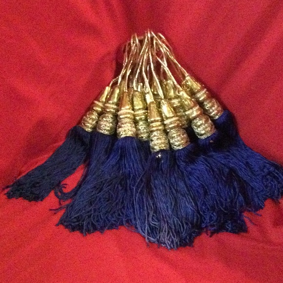 17 Royal Blue & Gold Tassel Ornaments. Never Used - Picture 4 of 4
